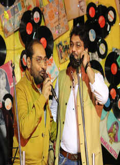 Anindya Chattopadhyay and Babul Supriyo