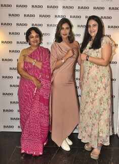 Sumitra Senapaty, Lisa Ray, Simran Chandhoke