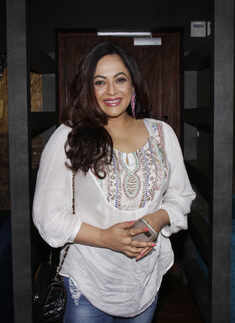 Sweater: Trailer launch