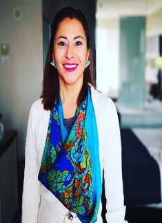 Beauty queen stabs masseur in the arm over unsatisfactory services