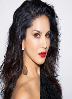 Sunny Leone blasts trolls slamming her for changing profession