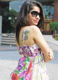 Shruti Pathak's photo shoot