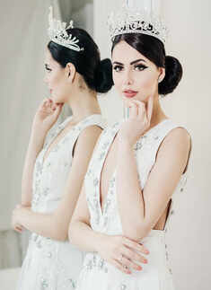 Nathalie Mogbelzada crowned Miss Supranational Netherlands 2019