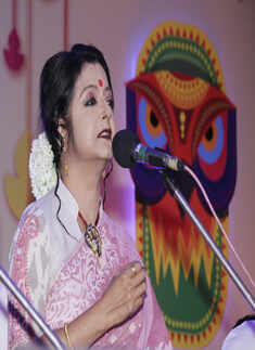 Tollygunge Club celebrates Nabobarsho