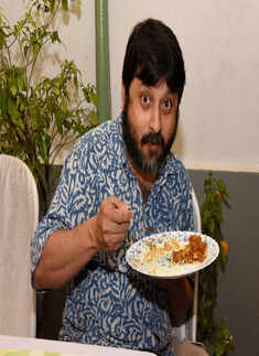 The Burmese way to spice up a stormy evening