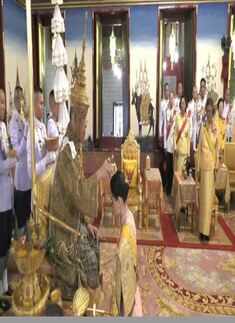 Thailand King Maha Vajiralongkorn crowned in elaborate ceremony