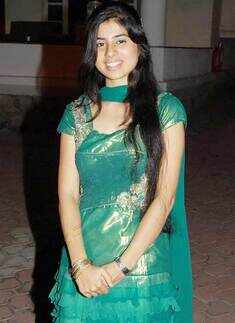 Mahesh & Lata's wedding anniv.