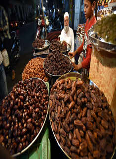 Holy month of Ramzan begins with religious fervour