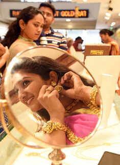 Akshay Tritiya: Jewellers offer discount to attract buyers