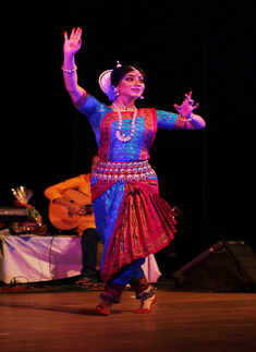 'Bandhan Nache Gaane Taale' celebrates International Dance Day