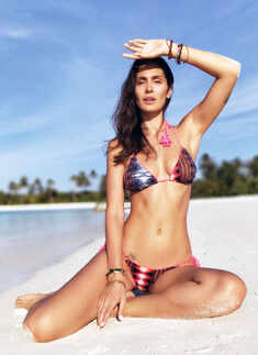 Bruna Abdullah's hot pictures