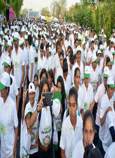Thousands participate in &lsquo;Run for Environment&rsquo; rally