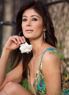 Pooja Batra pictures