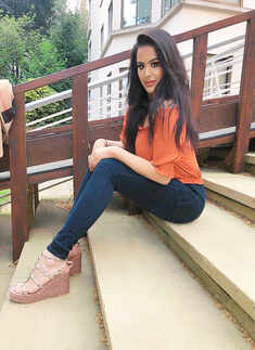 Trishala Dutt pictures