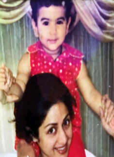 Sridevi and Janhvi Kapoor pictures