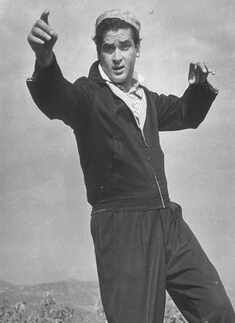 Remembering Shammi Kapoor on his 8th death anniversary