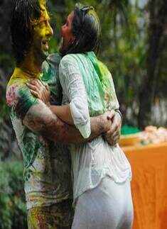 Hottest Holi parties of 2010!