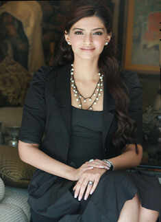 10 Best dressed celebs of 2010