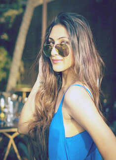 Neelam Upadhyaya pictures