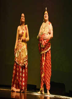 Komal Gandhar: A play