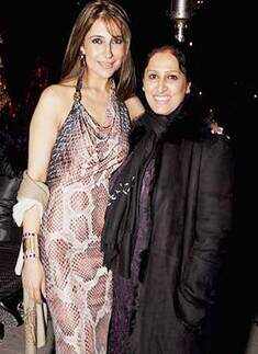 Pink Christmas @ Lap Garden