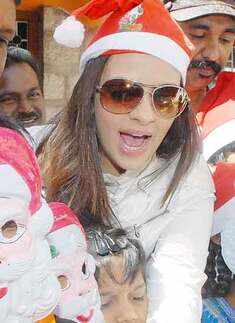 Jennifer celebrates Christmas