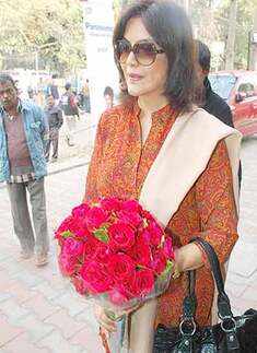 Zeenat in Lucknow
