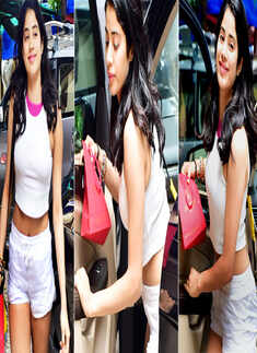 Janhvi Kapoor pictures