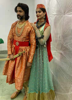 Inside pictures from Sonam Kapoor and Anand Ahuja&rsquo;s Halloween party