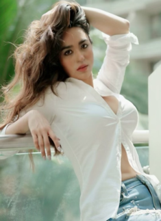 'Ranchi Diaries' star Soundarya Sharma is a true fashionista in real life