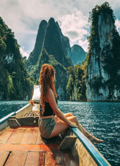 Gorgeous girls around the world who can give you serious travel goals...​