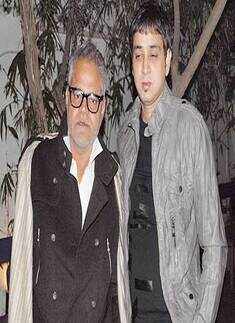 Sandeep Kapoor's success bash