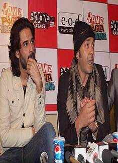 Bobby promotes 'Yamla Pagla Deewana'