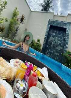 Maldives holidays: Hina Khan's enchanting pictures in a black monokini are sweeping the internet