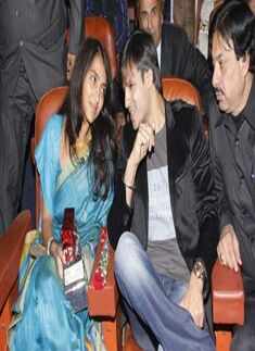 Vivek @ Auro Gold tribute event 