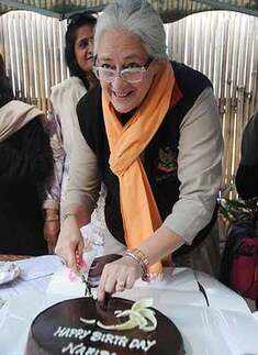 Nafisa Ali celebrates her B'day