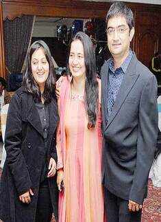 SFS school's reuninon party