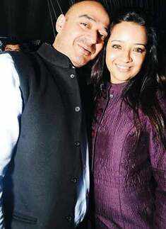 Edward Maya's performance