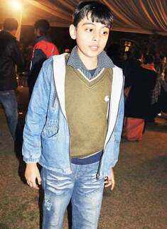 Play: 'Gandhi Tum...'