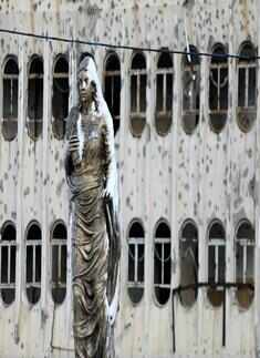 Iraq receives rare snowfall