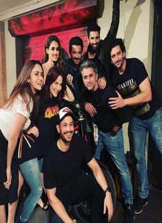 Disha Patani turns heads in a short black dress at Kunal Kemmu&rsquo;s dinner party