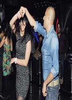 Bharat & Reshma's fashion party