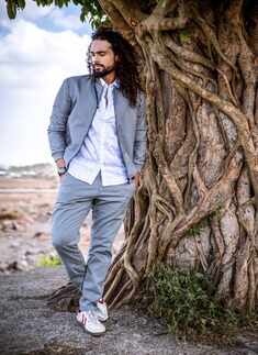 Know more about the multitalented artist Clince Varghese