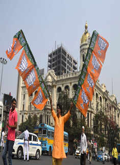 Amit Shah holds mega rally in Kolkata