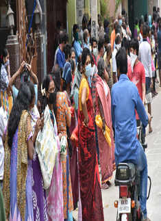 Coronavirus: These pictures show how people flouted social distancing rules in Bengaluru