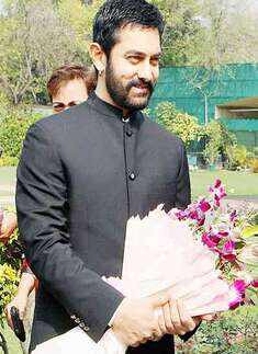 Aamir releases 'Colours of My Rainbow'