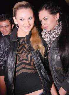 Party at Green Lounge