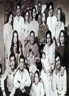 Kal Aaj Aur Kal, the Kapoor family through the years...