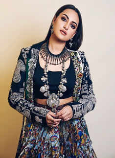 Covid-19 outbreak: Sonakshi Sinha auctions her artwork to raise fund for daily wage workers