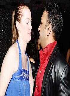 Nalin Gupta's b'day bash